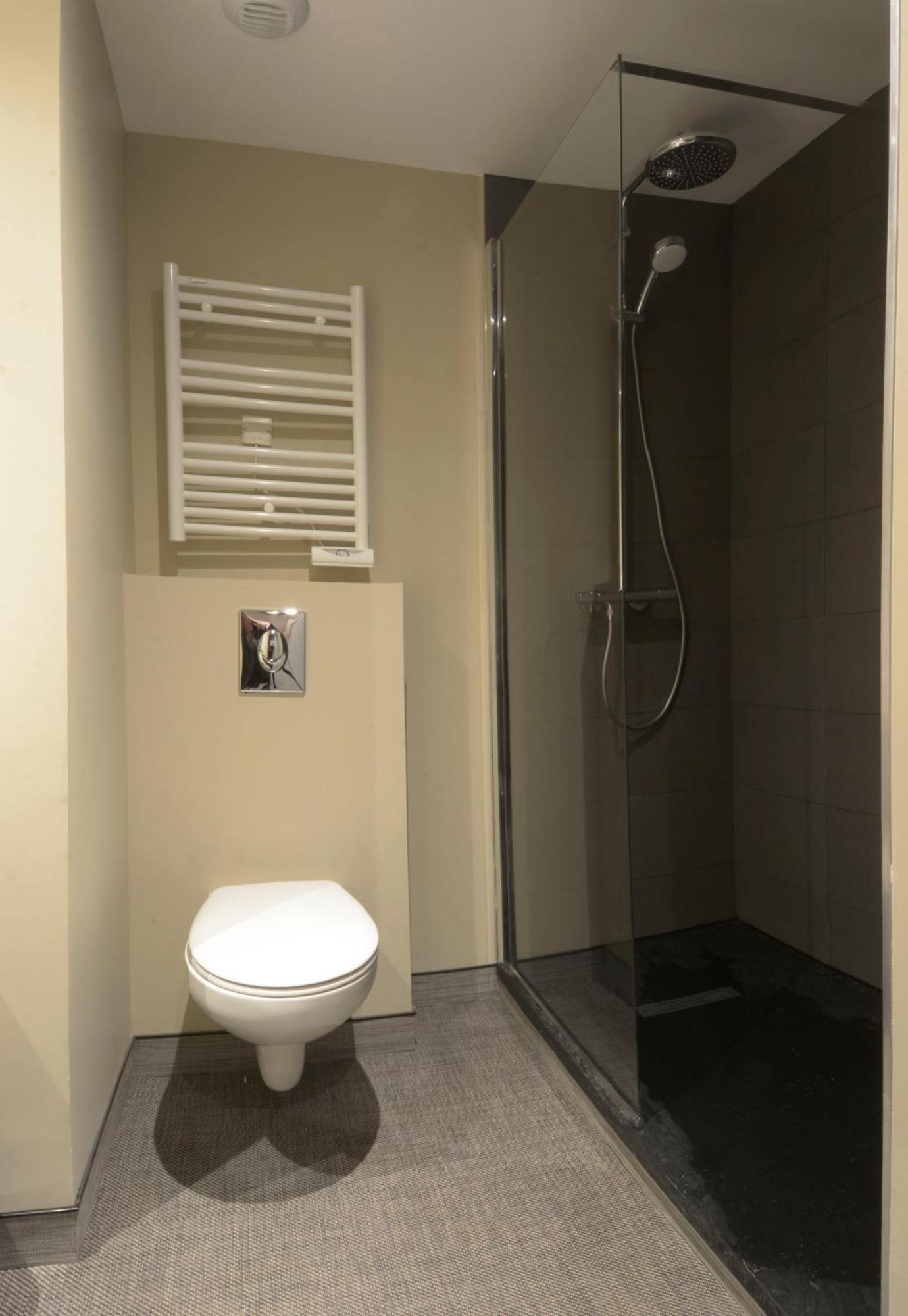 Aparthotel 37 Lodge Courbevoie Paris La Defense Exterior photo